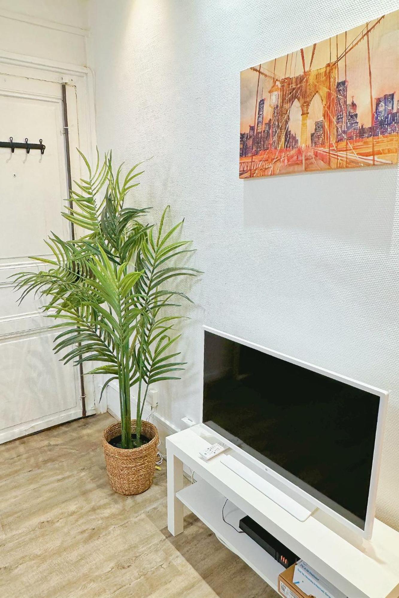 2 Minutes Metro Pasteur Paris 15Th Cosy Apartment Free Parking ภายนอก รูปภาพ